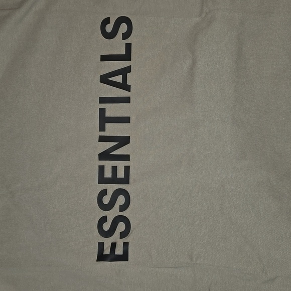 Essentials Fear of God Men's Short Sleeve T-Shirt Moss Size XL NWT - Picture 6 of 13
